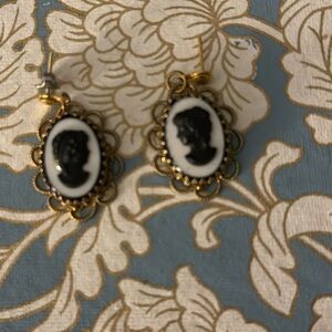 Vintage Cameo Earrings